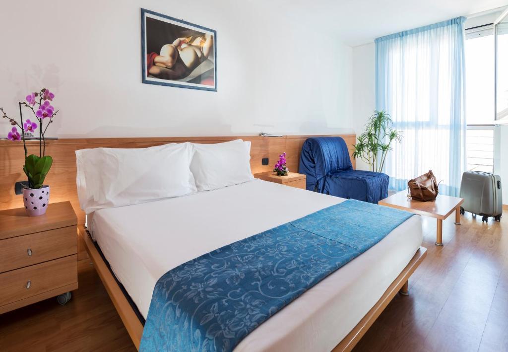 Aparthotel Esperya 3*